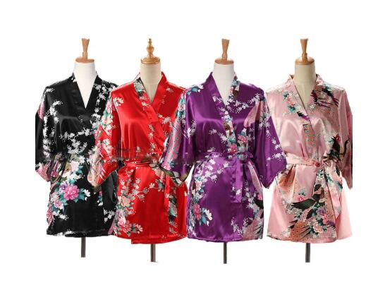 Kimono Yukata Cotton - ชุดนอนผ้าไหมซาตินลายพิมพ์นกยูงสไตล์ญี่ปุ่นแบบสั้นสำหรับผู้หญิง พร้อมเชือกผูก ชุดคลุมอาบน้ำ ชุดนอน ชุดคอสตูม